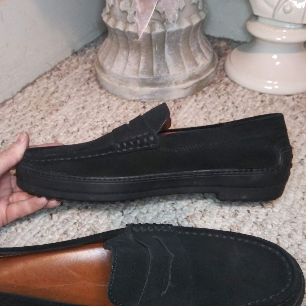 Tod's Black Suede Men's Vibram Sole Penny Loafer Style Driving Shoes - Picture 11 of 15